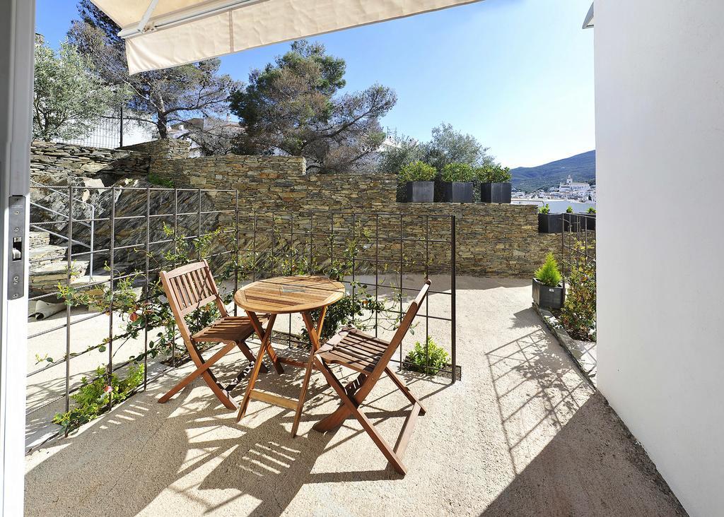 Aparthotel l'Heretat Cadaqués Buitenkant foto